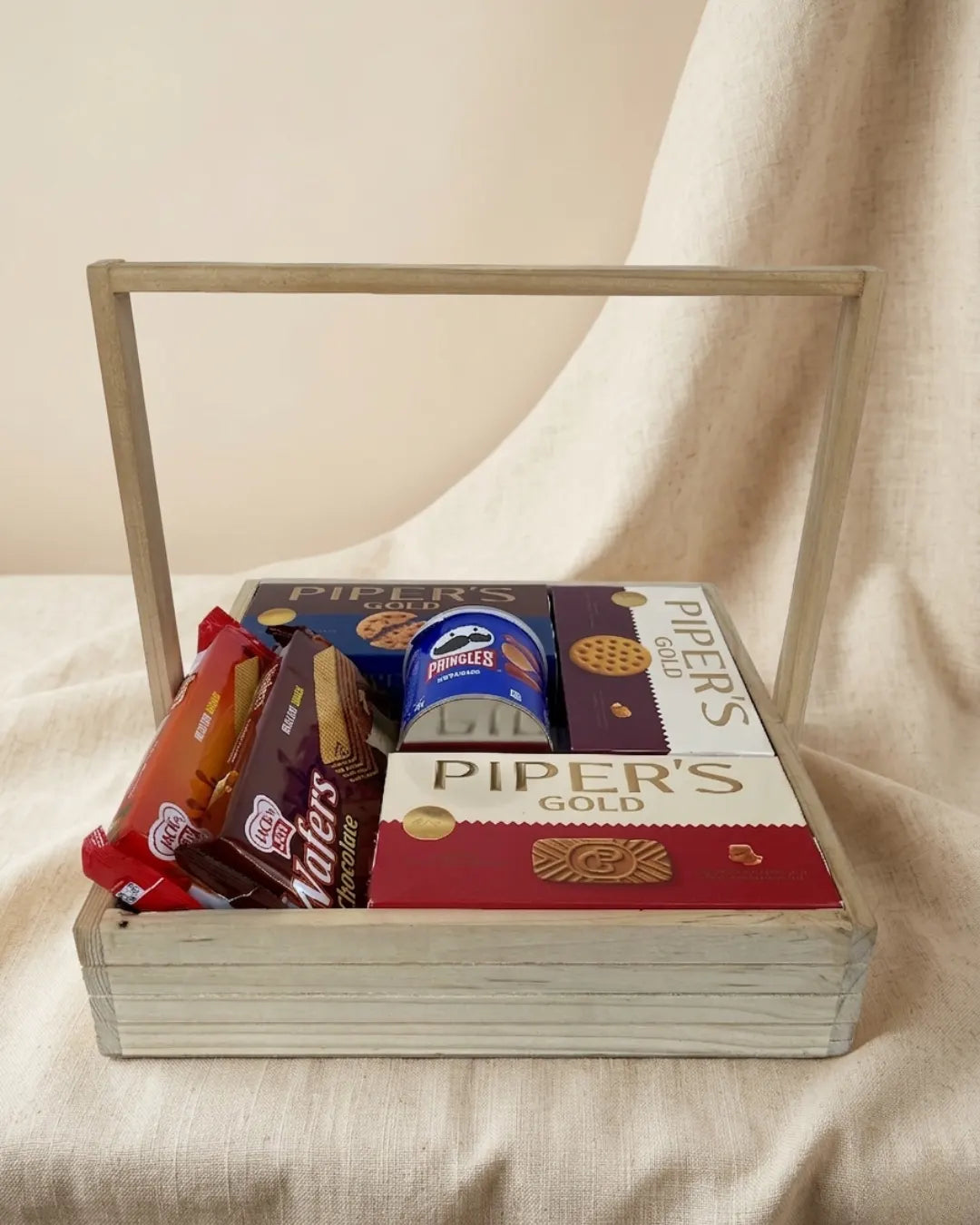 Piper's Gold Snack Tray
