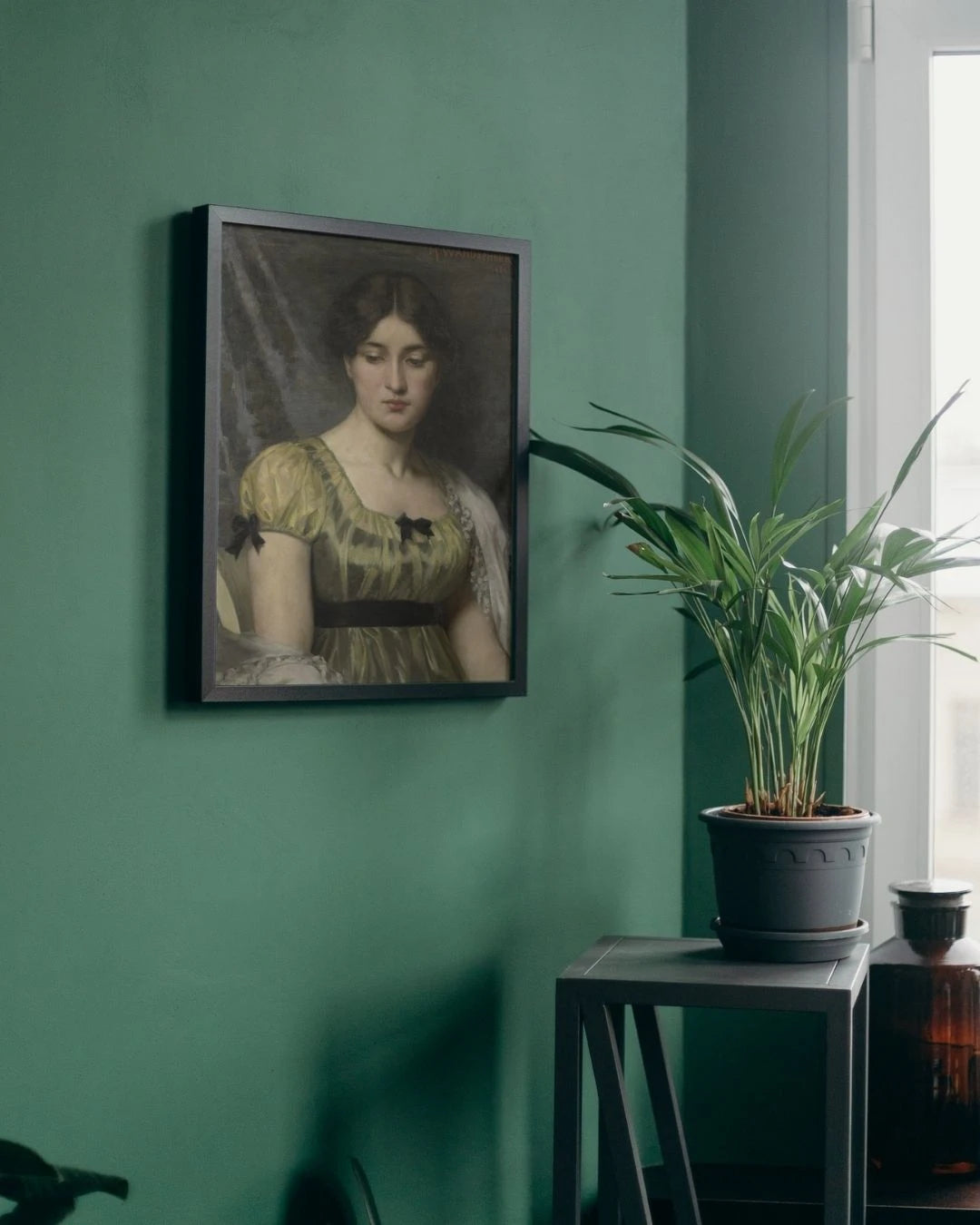 Vintage Woman Green Dress Portrait Print – Digital Art Lahore